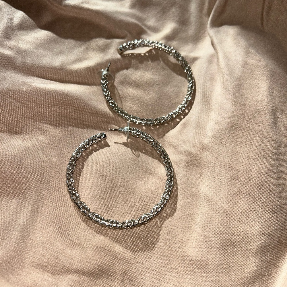 Kendra Scott Textured Silver Hoop Earrings